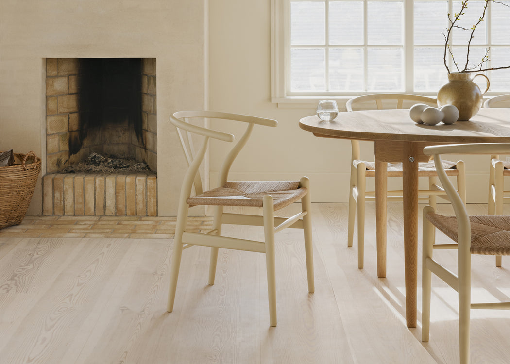 CH24 Wishbone Chair in Ilse Crawford Colours Hollyhock