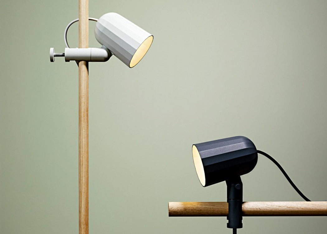 Noc Clip Wall/Table Lamp Off-white