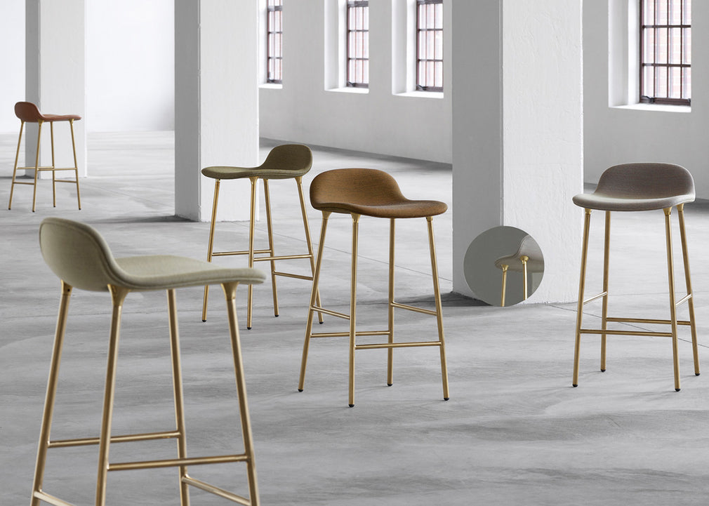 Form Barstool with Leather Seat Ultra Leather 41574 / Black Oak
