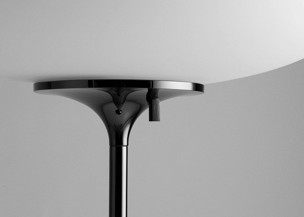 Stemlite Table Lamp Black Chrome / Small