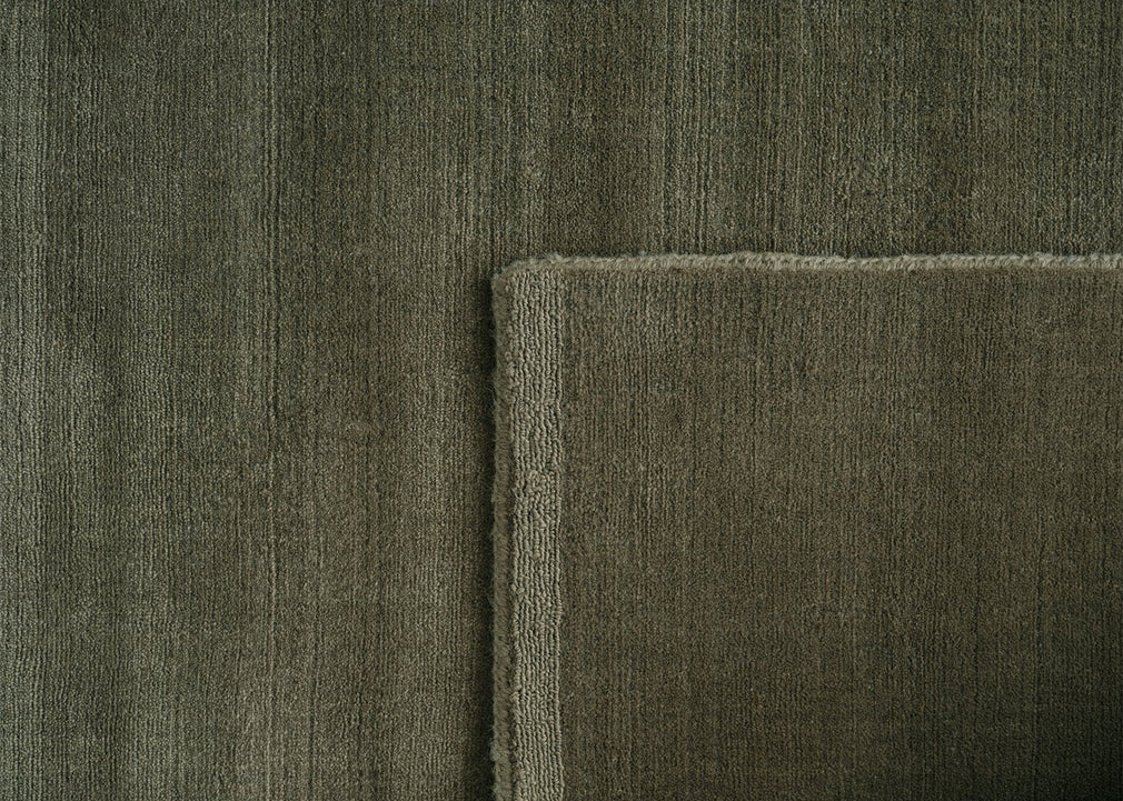 Halo Cloud Rug Moss 170cm x 240cm