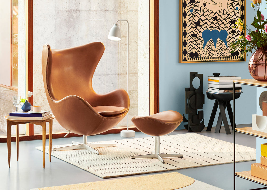 Egg Chair Grace Leather Walnut