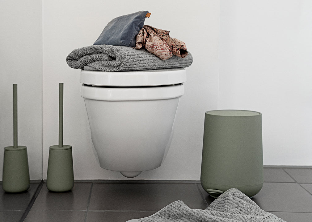 Nova One Toilet Brush Black