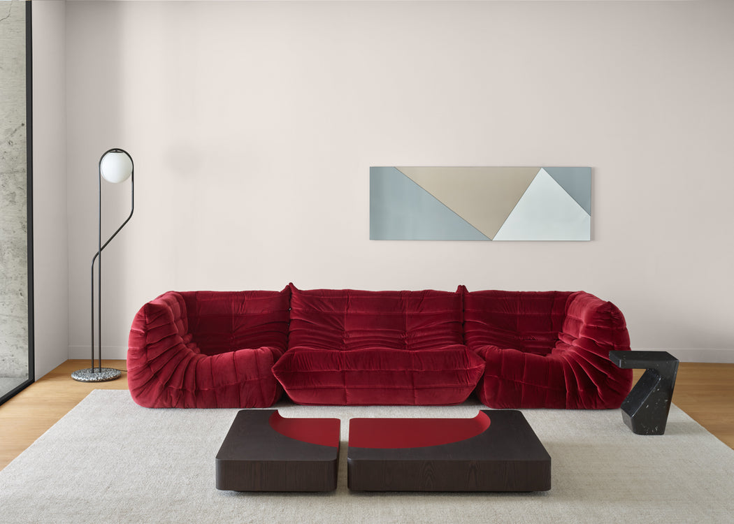 Togo Medium Settee Alcantara Goya Red