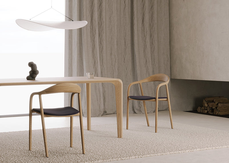 Flow Dining Table European Walnut / 180cm