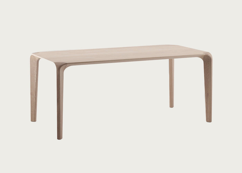 Flow Dining Table European Walnut / 180cm