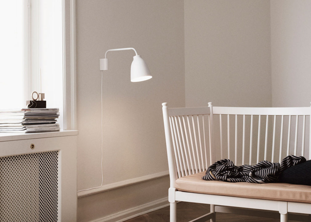 Caravaggio Read Wall Light White