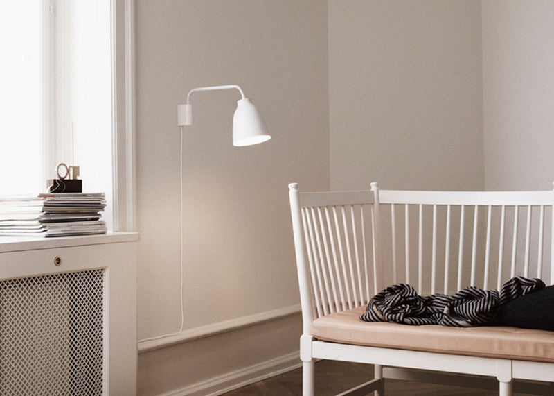 Caravaggio Read Wall Light White