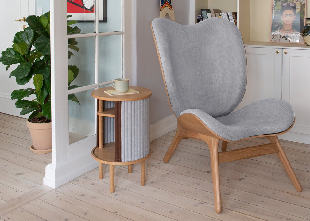 Audacious Side Table Black / Horizons Hazelnut