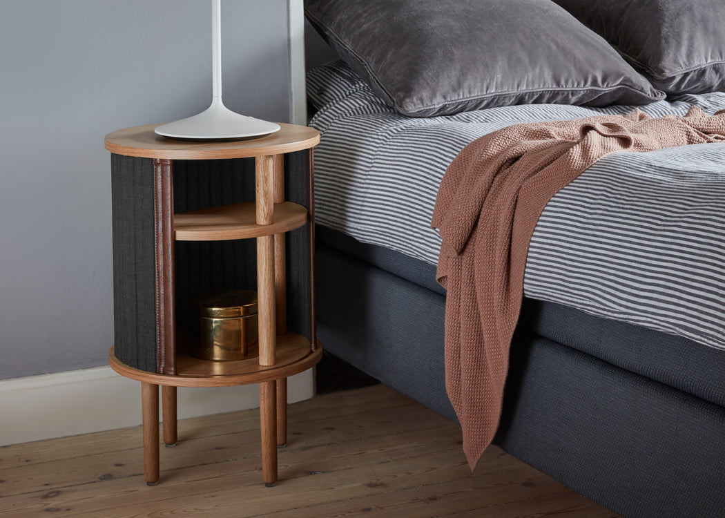 Audacious Side Table Black / Horizons Hazelnut
