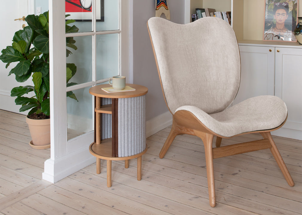 A Conversation Lounge Chair Horizons Sugar Brown