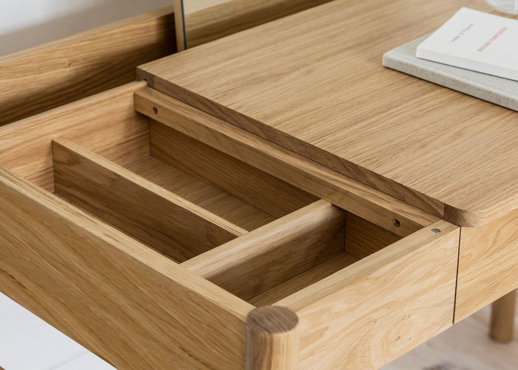Pala Dressing Table Oak