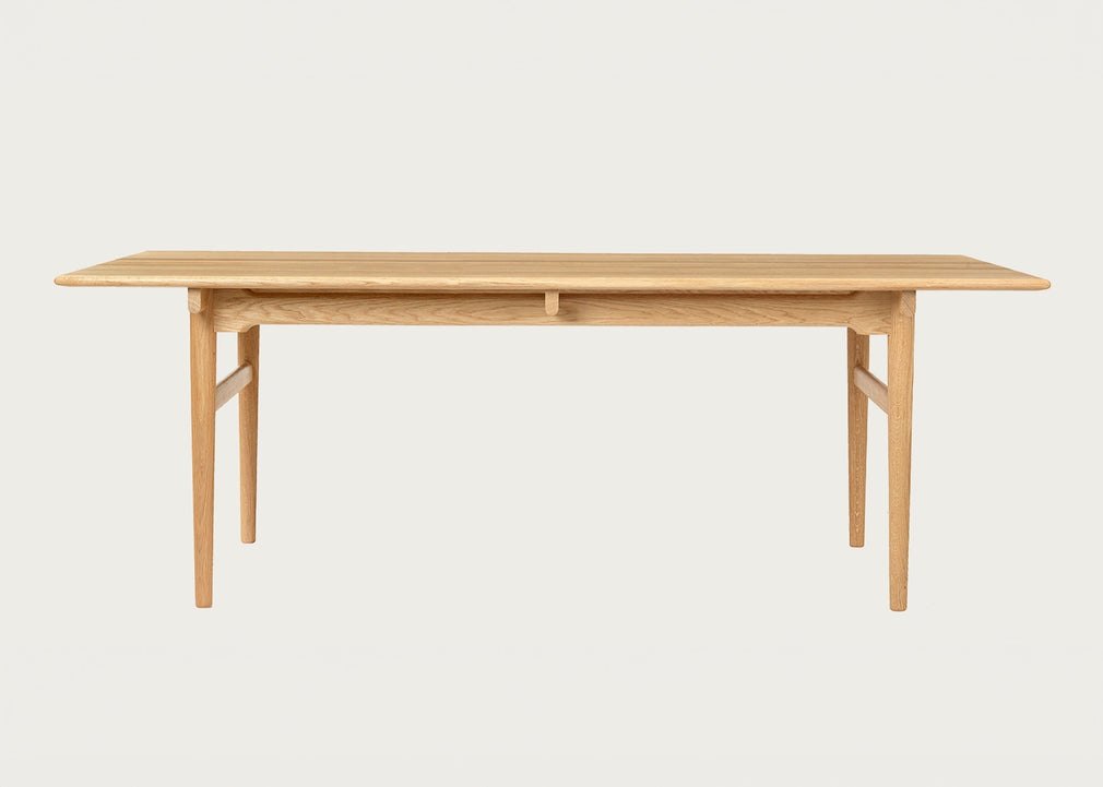 CH327 Dining Table 190 x 95cm / Oiled Oak