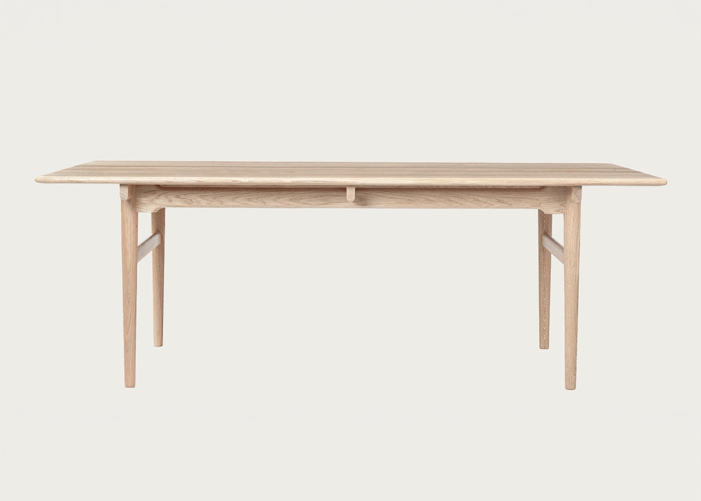 CH327 Dining Table 190 x 95cm / Oiled Oak