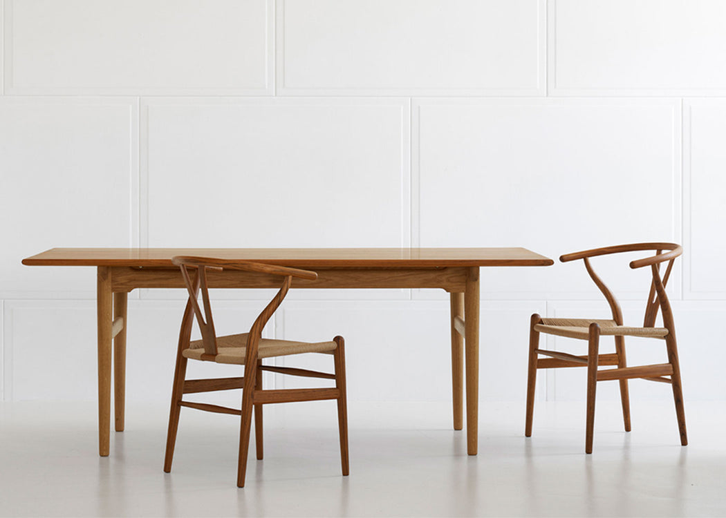 CH327 Dining Table 190 x 95cm / Oiled Oak