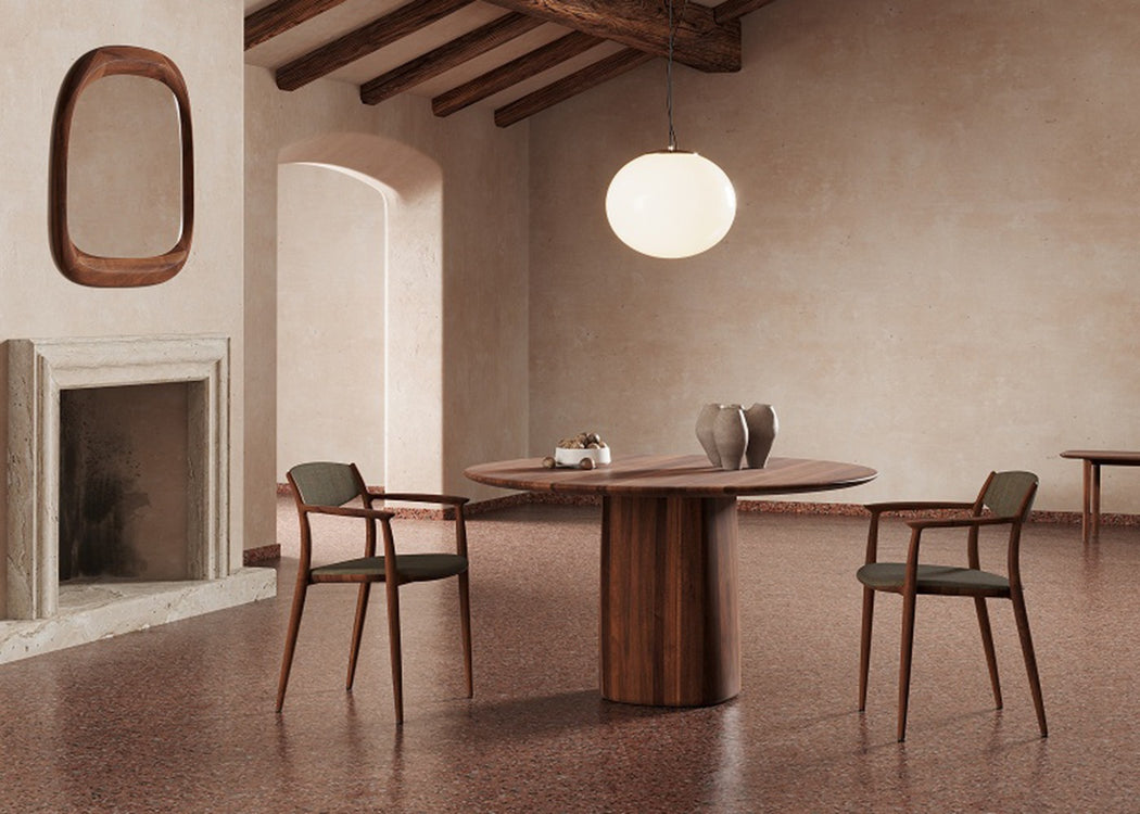 Nila Dining Chair Walnut / Zenith Leather Black 9024