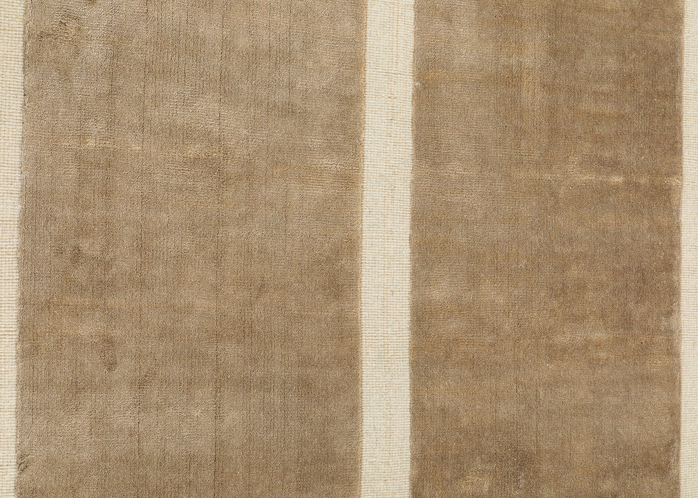 Basalt Rug Natural with Blue Fringe 140cm x 200cm