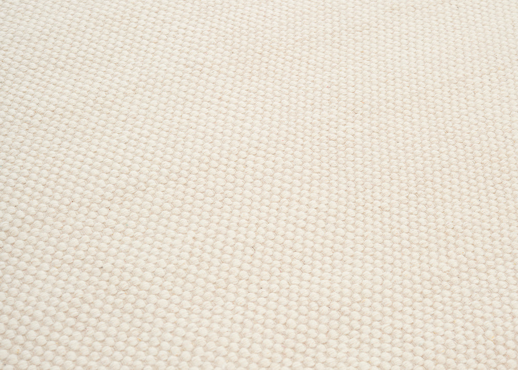 Asko Rug Off White 140cm x 200cm