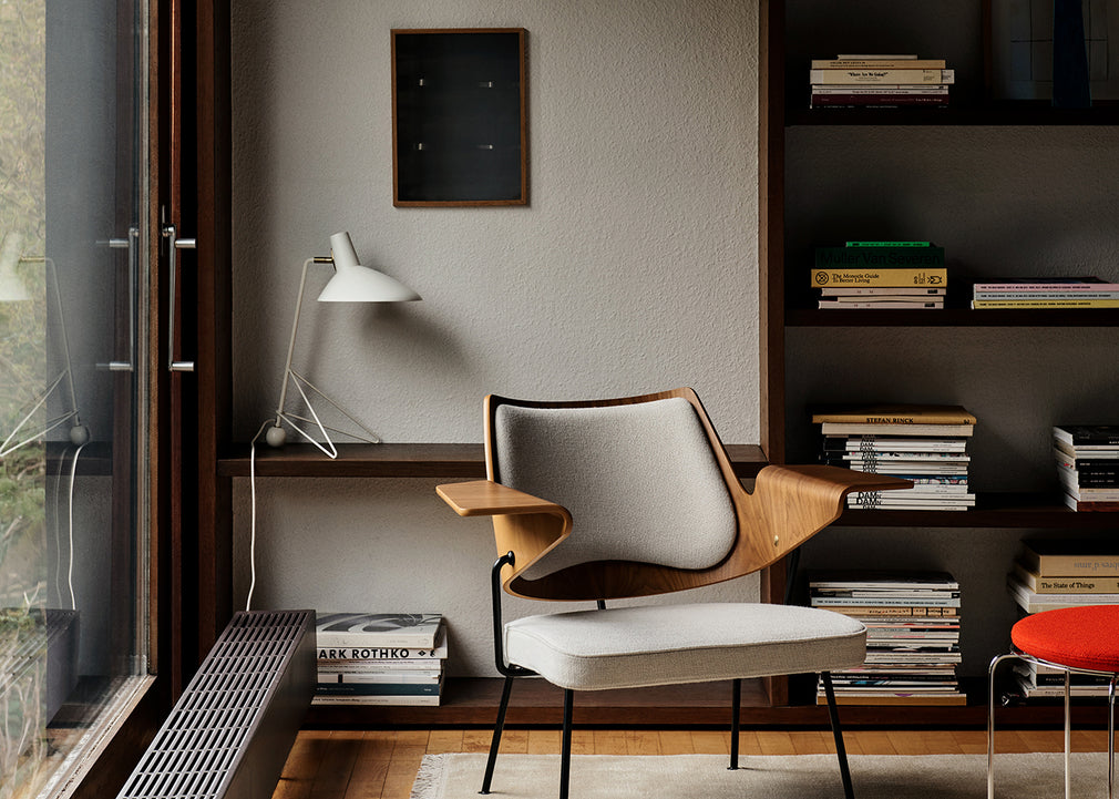 Tripod Table Lamp Black