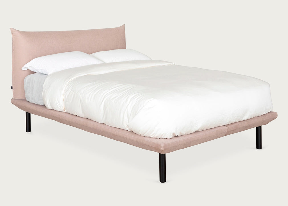 Aria Bed Double / Nova Boucle Oat / Black