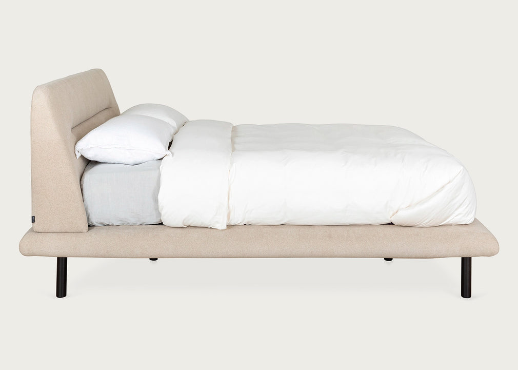 Gia Bed Double / Nova Boucle Oat / Black