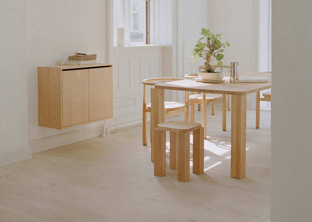 Atlas Stool Fumed Oak