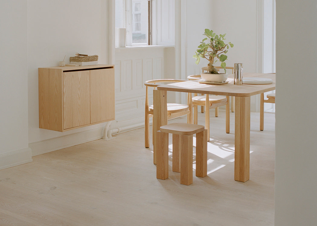 Atlas Stool Fumed Oak