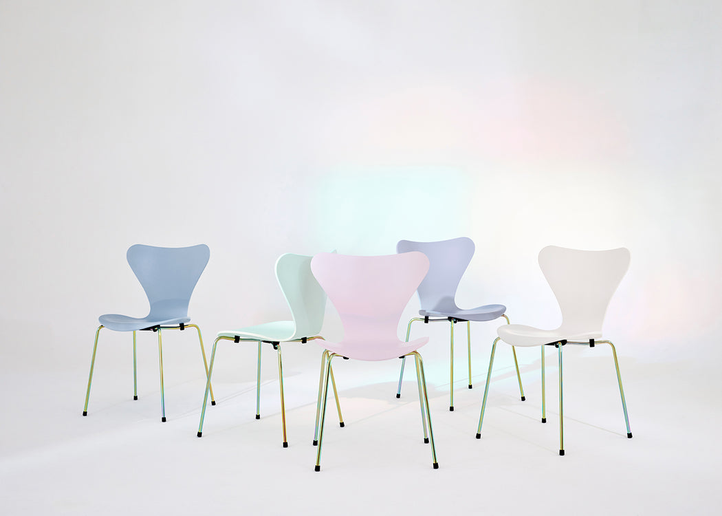 Series 7 Chair 7:14AM Green / Chrome