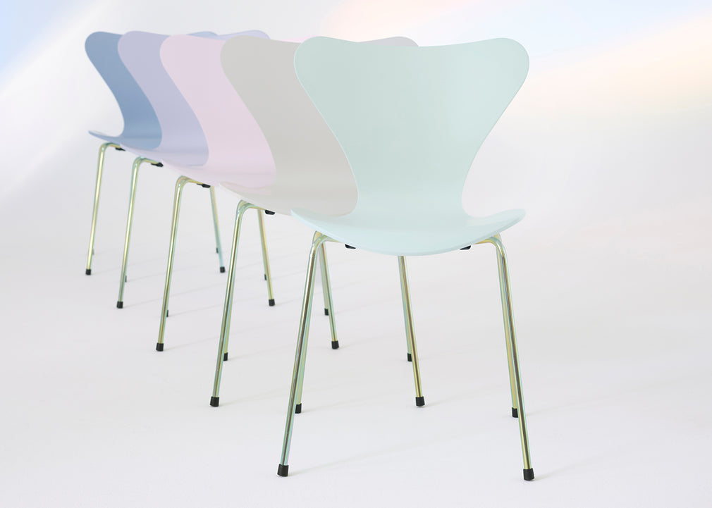 Series 7 Chair 7:14AM Green / Chrome
