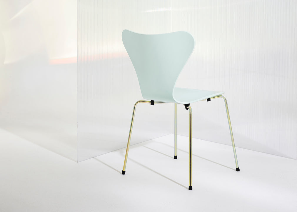 Series 7 Chair 7:14AM Green / Chrome