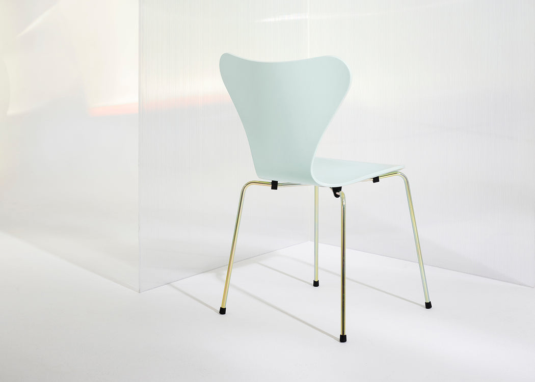 Series 7 Chair 7:14AM Green / Chrome