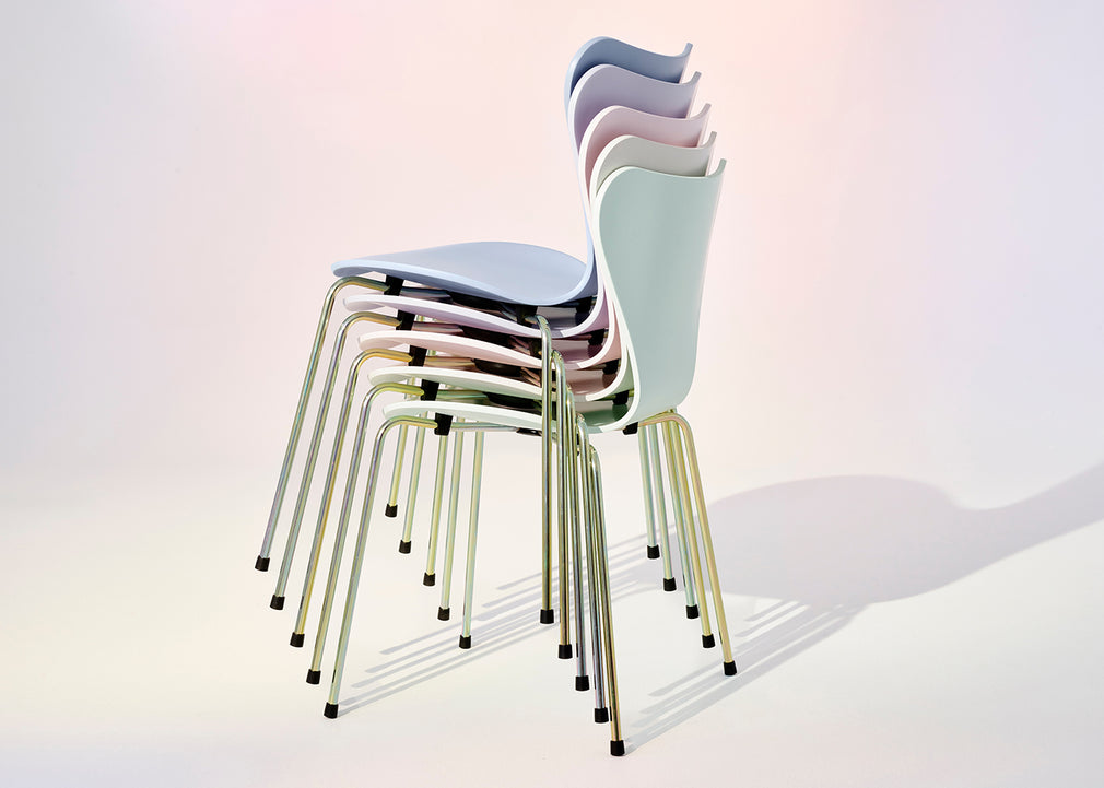 Series 7 Chair 7:14AM Green / Chrome
