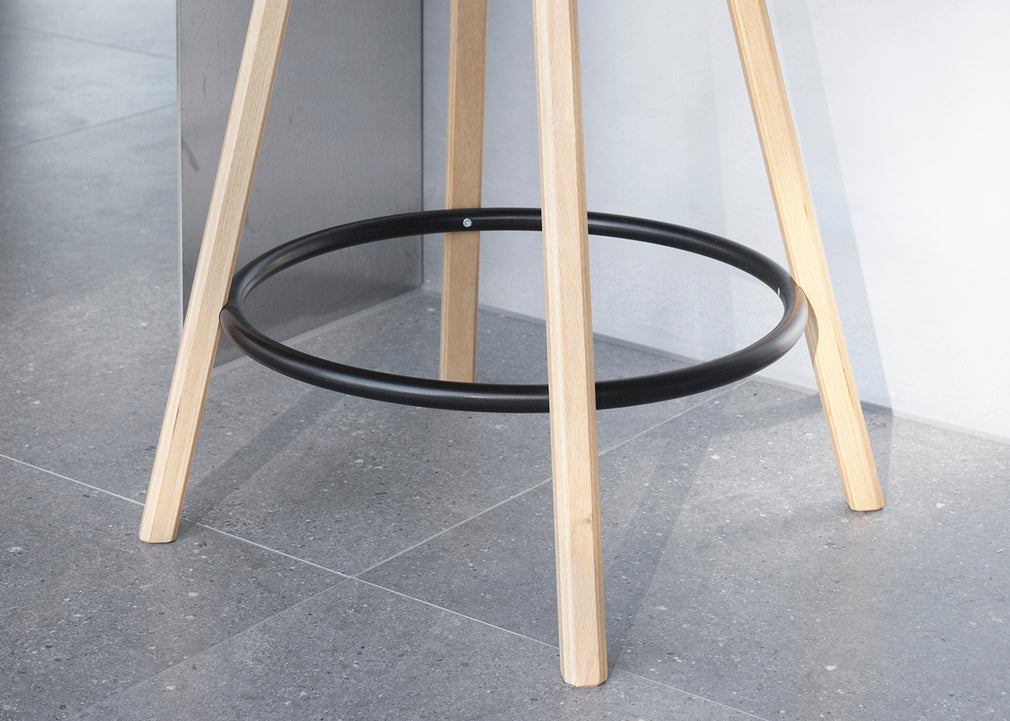 Mat Barstool 65cm Seaweed / Black Beech