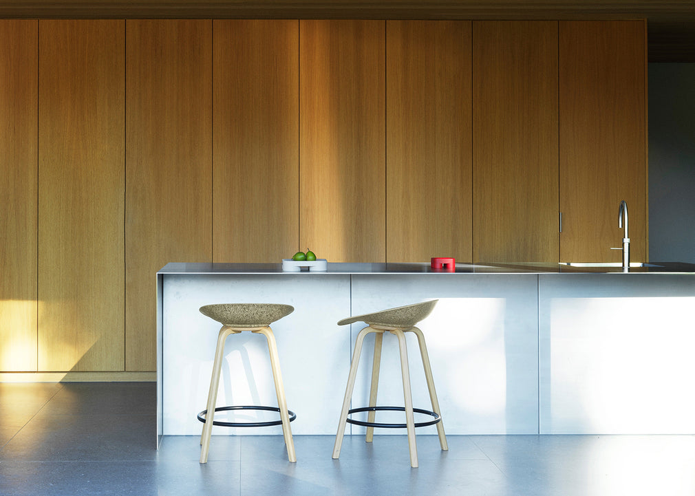 Mat Barstool 65cm Seaweed / Black Beech