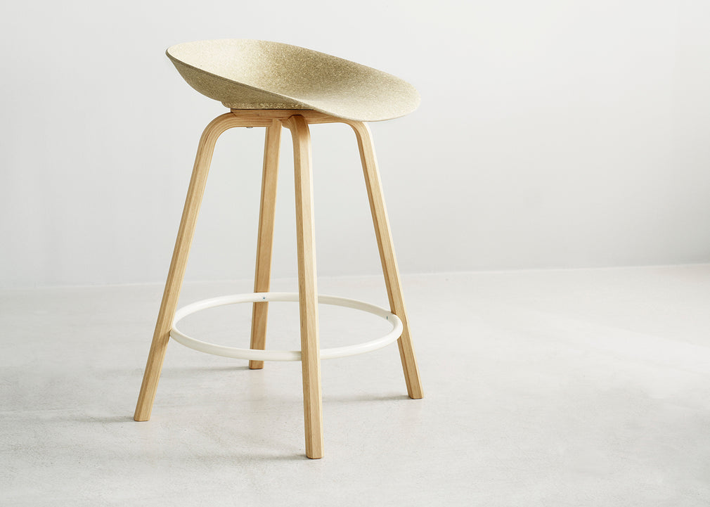 Mat Barstool 65cm Seaweed / Black Beech