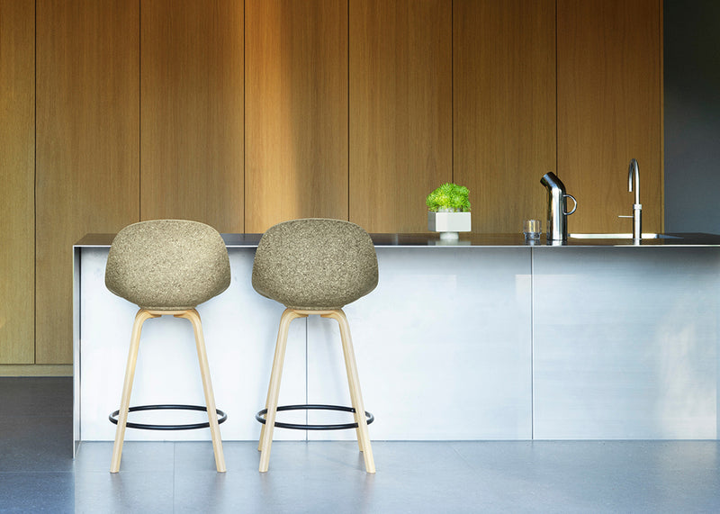 Mat Bar Chair 65cm Seaweed / Black Beech