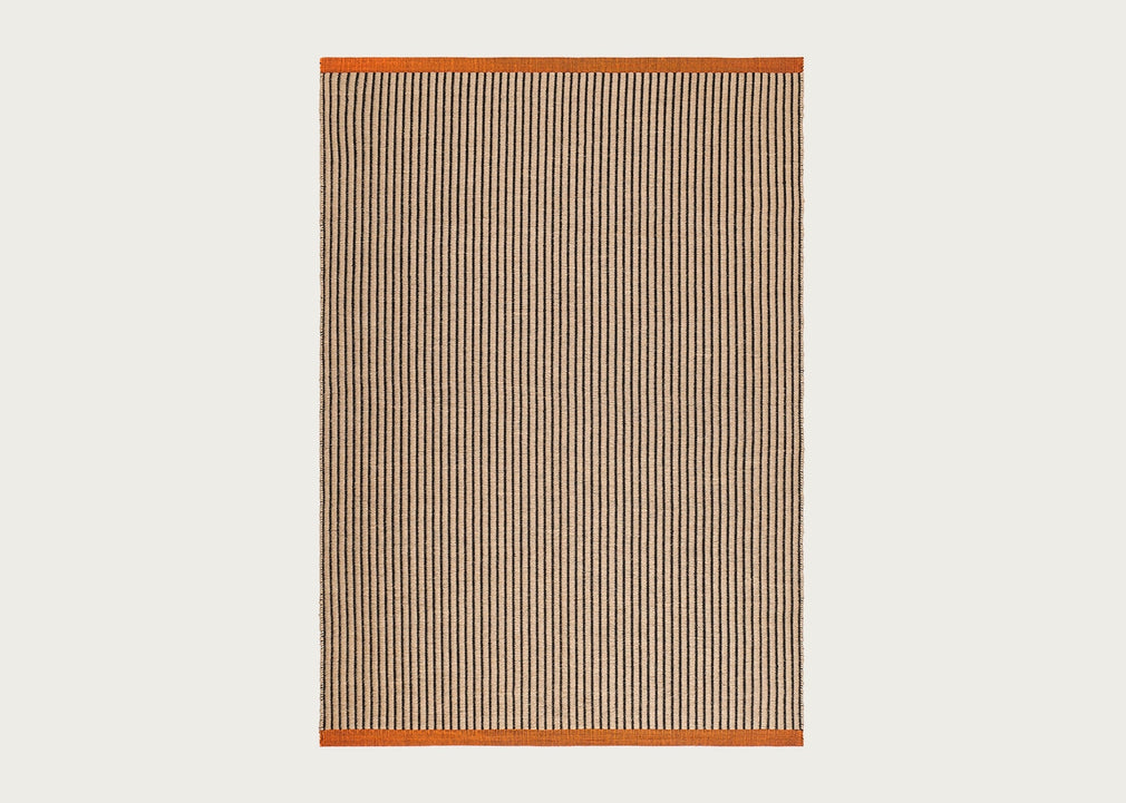 Line Rug Black 170cm x 240cm