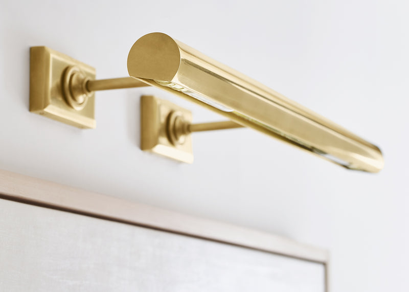 Cabinet Maker's Picture Wall Light 18" / Antique Brass