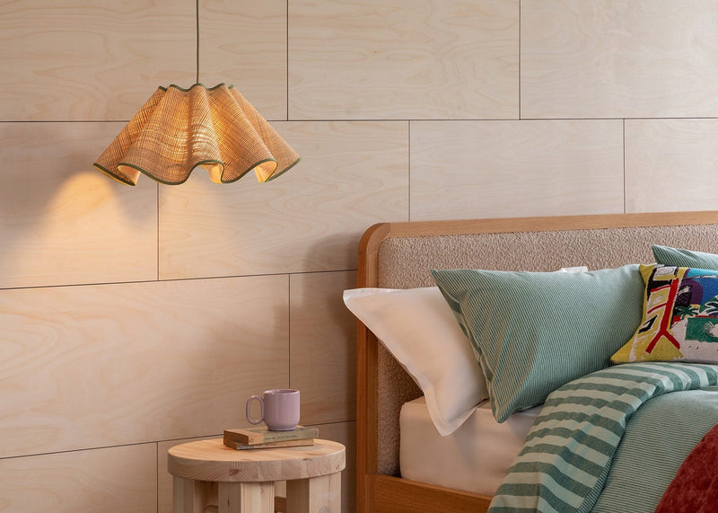 Raffia Pendant Light Green