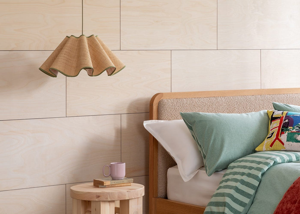 Raffia Pendant Light Green