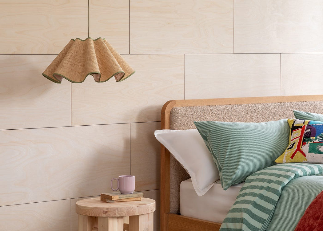Raffia Pendant Light Green