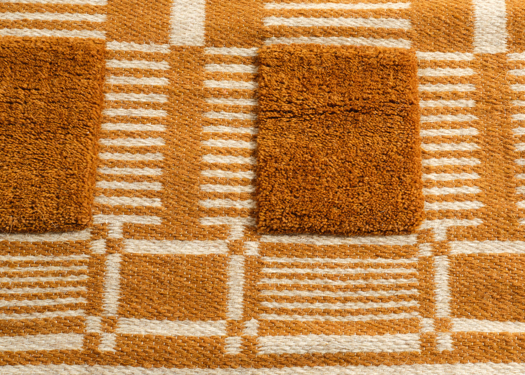 Loom Rug 140cm x 200cm