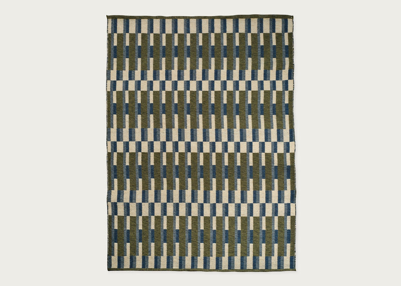 Offset Rug 140cm x 200cm
