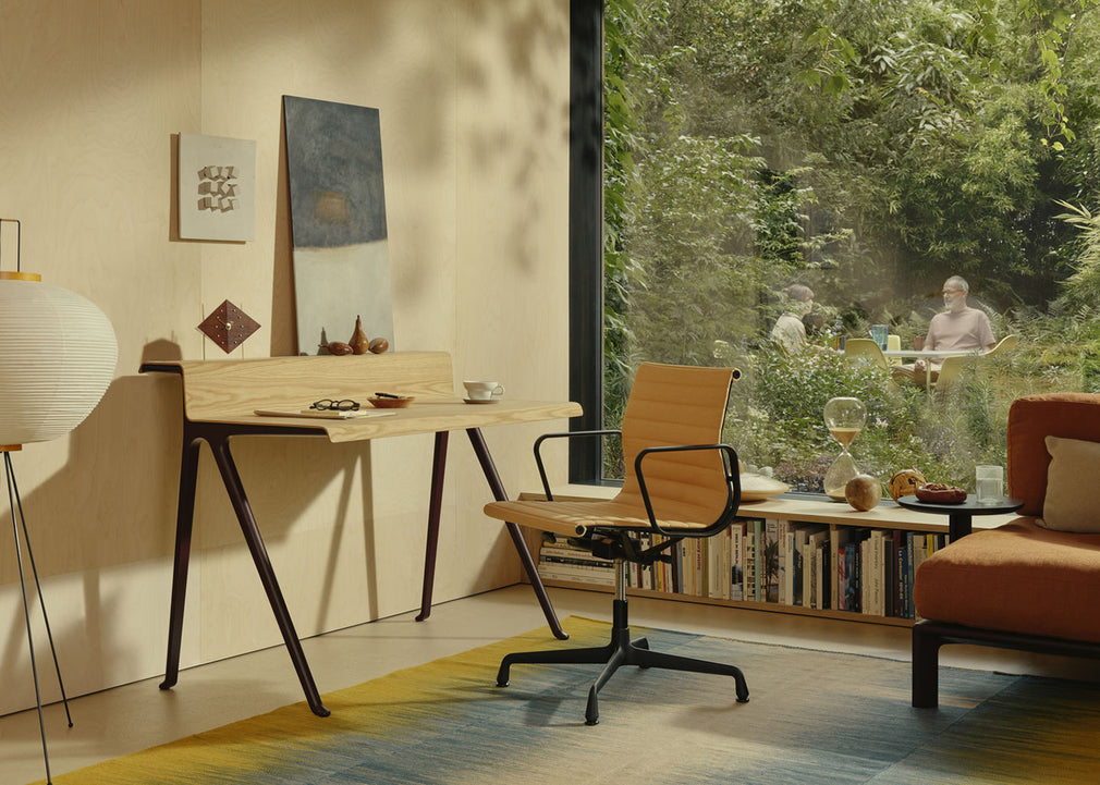 Courier Desk Dark Bordeaux