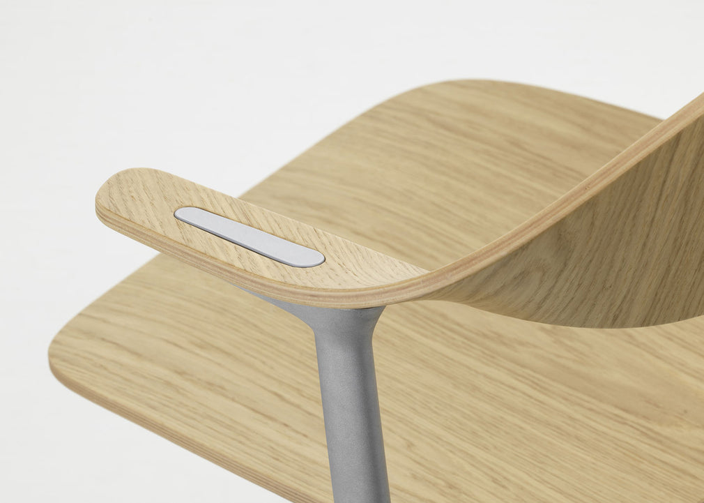 Mynt Chair Bottle Green