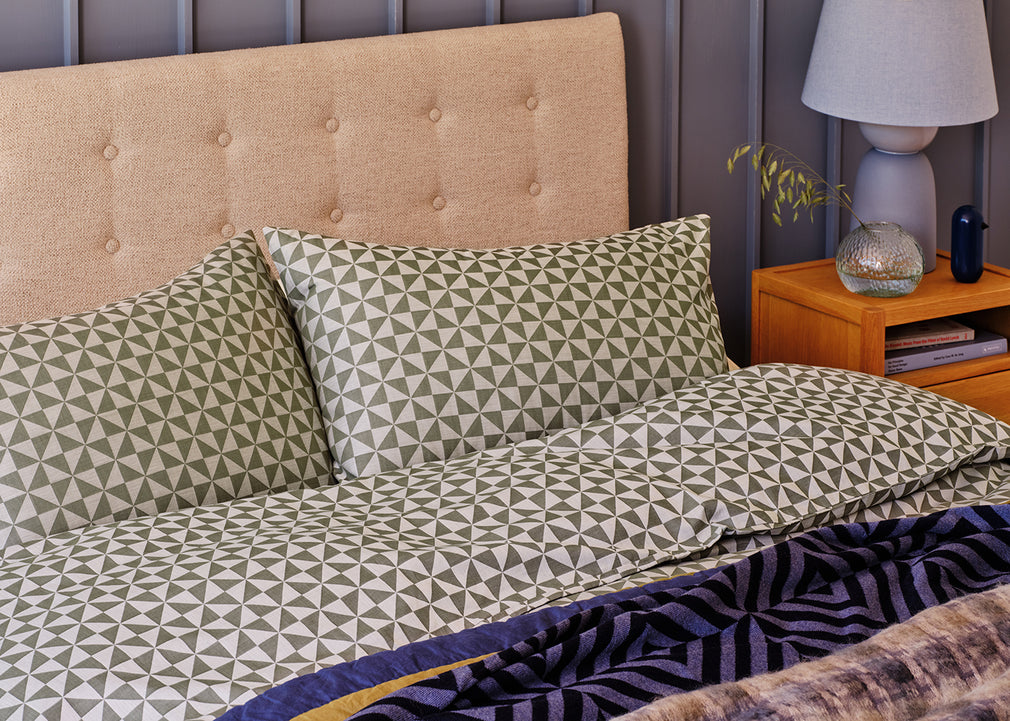 Brunel Bed Fabric Headboard Tessuta Oatmeal King