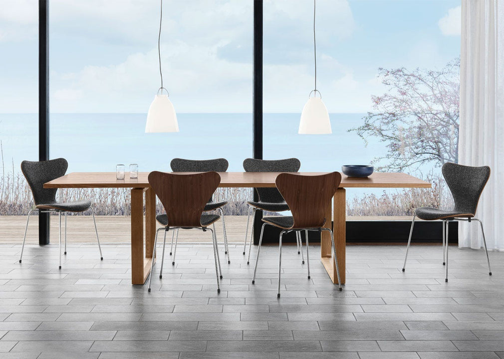 Series 7 Chair Walnut Veneer Grace Leather Walnut