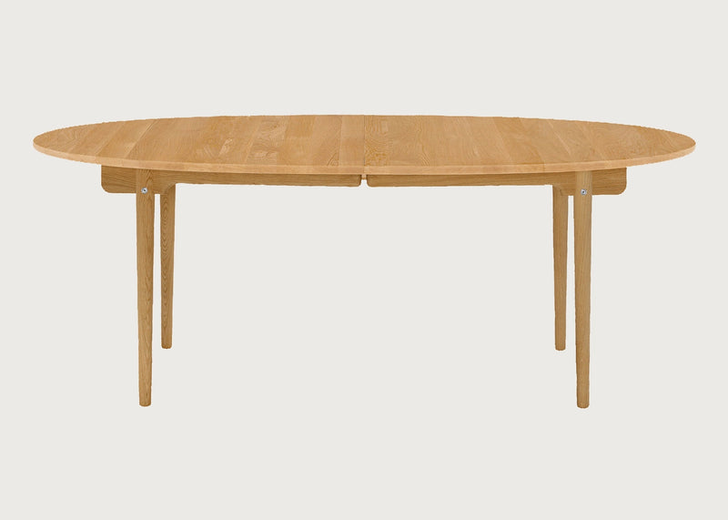 CH338 Dining Table Soaped Oak