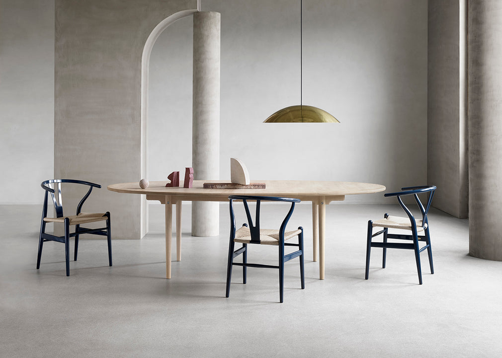 CH339 Dining Table Oiled Oak