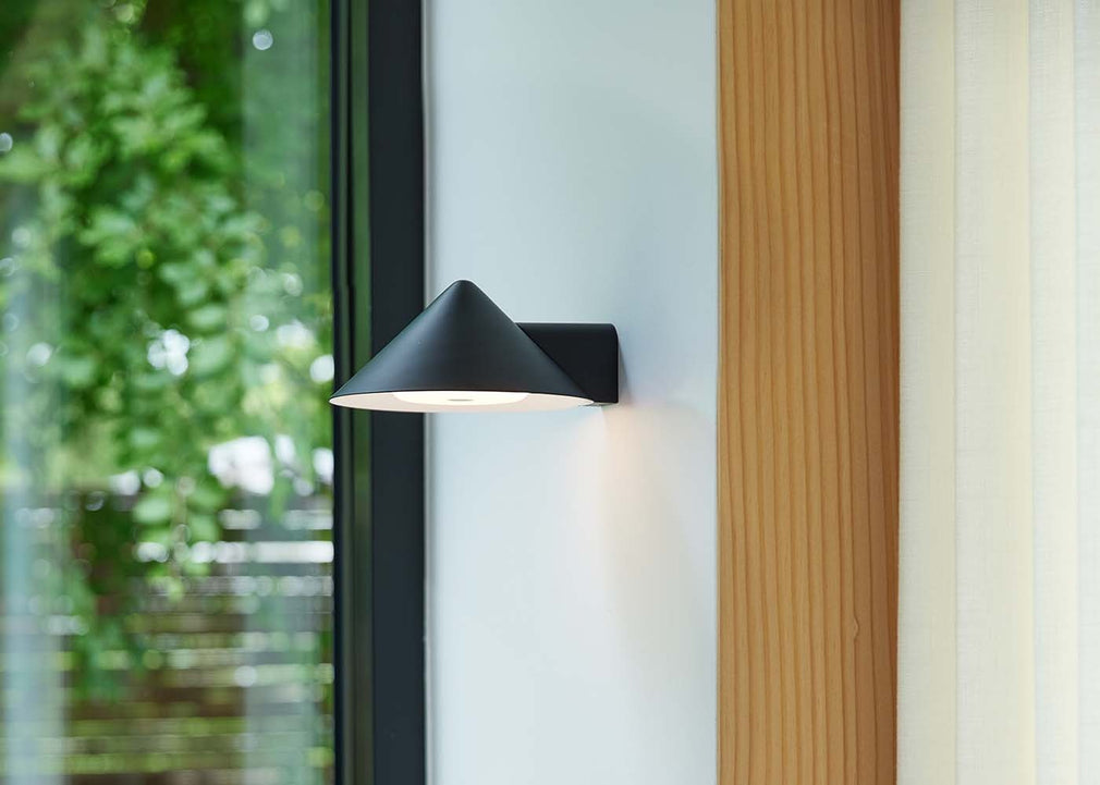 Grasp LED Rechargeable Wall Light Matt Black